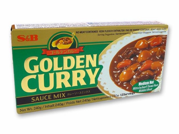 S&amp;B Golden Curry Mix-Medium Hot 220g